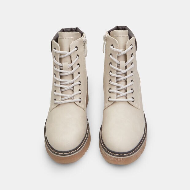Bot&iacute;n de mujer con tac&oacute;n medio y cordones, Beige