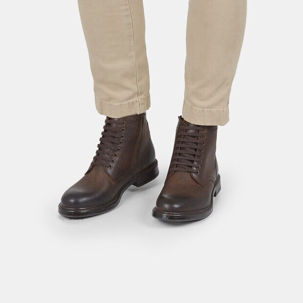 Bot&iacute;n de hombre de cordones de piel Bata Red Label, Marr&oacute;n