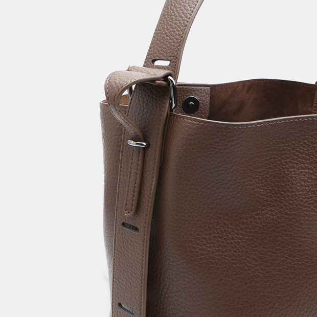 Bolso hobo de mujer con asa ajustable Bata, Marr&oacute;n