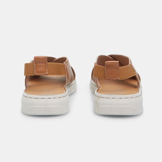 Sandalias para mujer en cuero, Marr&oacute;n