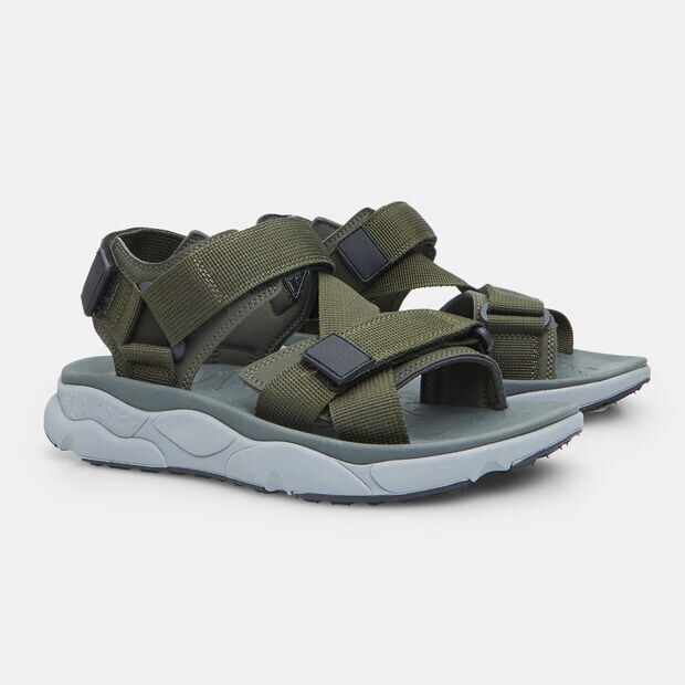 Sandalias de hombre, 