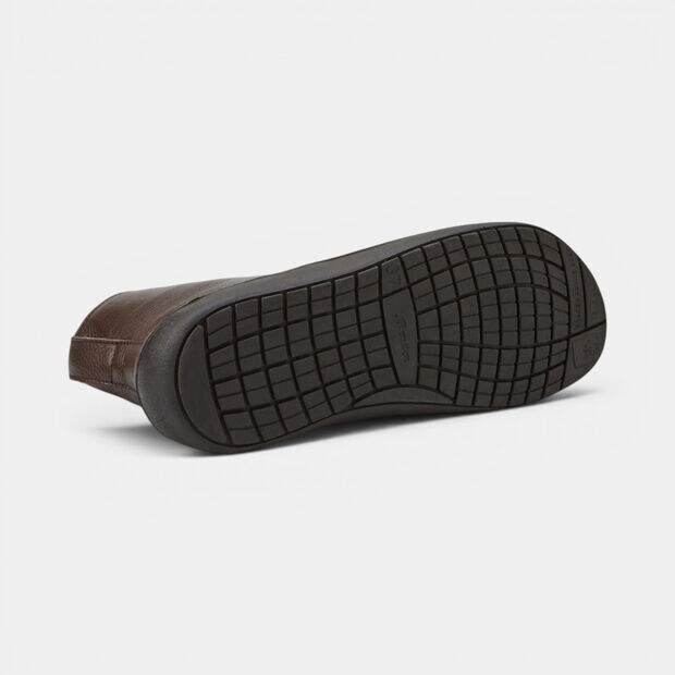 Bot&iacute;n barefoot de piel para mujer Bata, Marr&oacute;n