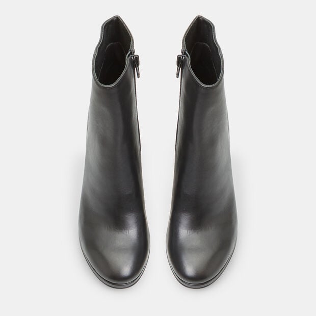 Bot&iacute;n de piel con tac&oacute;n para mujer BATA, Negro