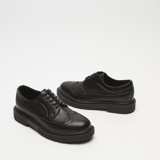Zapatos brogue con suela dentada, Negro