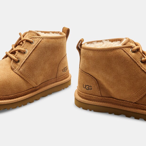 Bot&iacute;n para hombre UGG Neumel, Piel