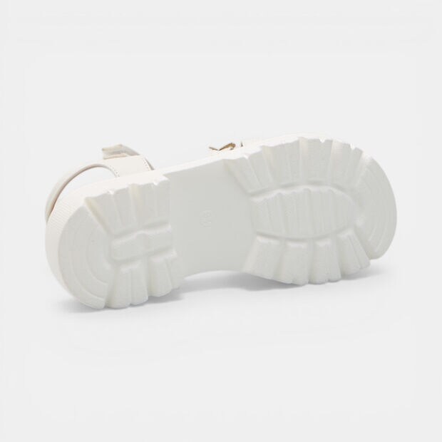 Sandalias para ni&ntilde;a Bata con tiras cruzadas, Blanco