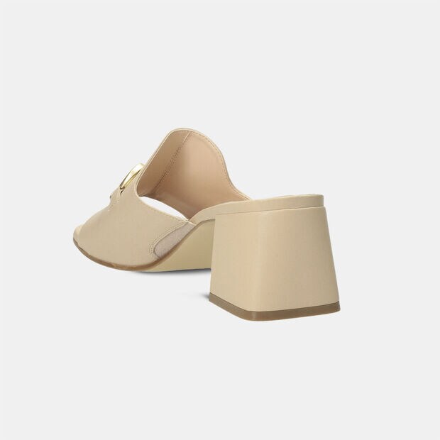 Mules de mujer en piel, Beige