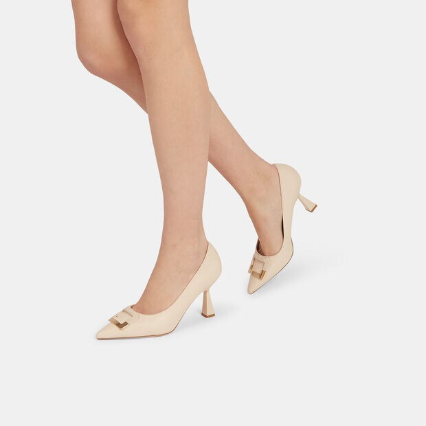 Zapatos de sal&oacute;n de mujer Bata Red Label con tac&oacute;n midi y hebilla , 