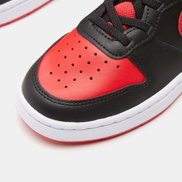 Nike Court Borough, 