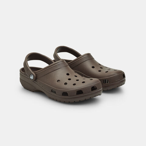 Zueco de hombre Crocs Classic, Marrón