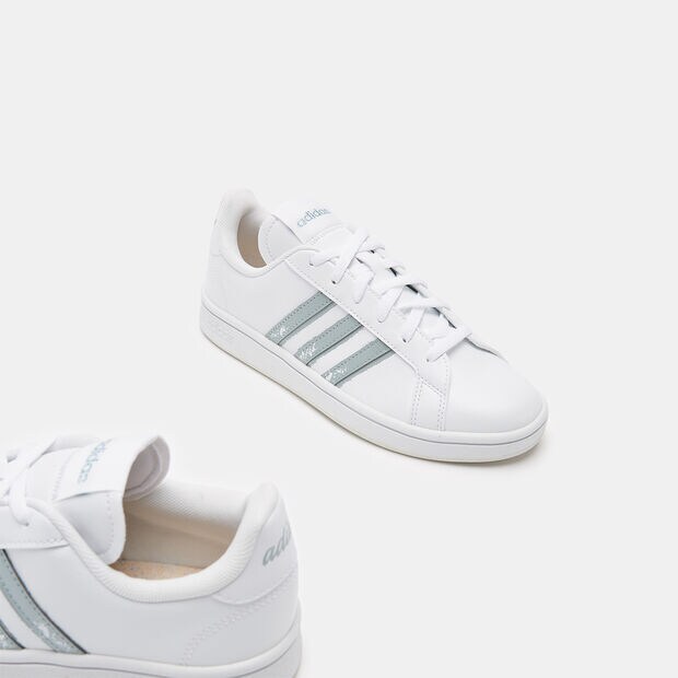 Sneakers de mujer adidas Grand Court Base Beyond, Blanco