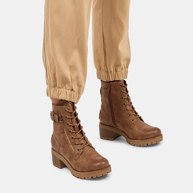 Bottines pour femme avec zip lat&eacute;ral et boucles, Taupe