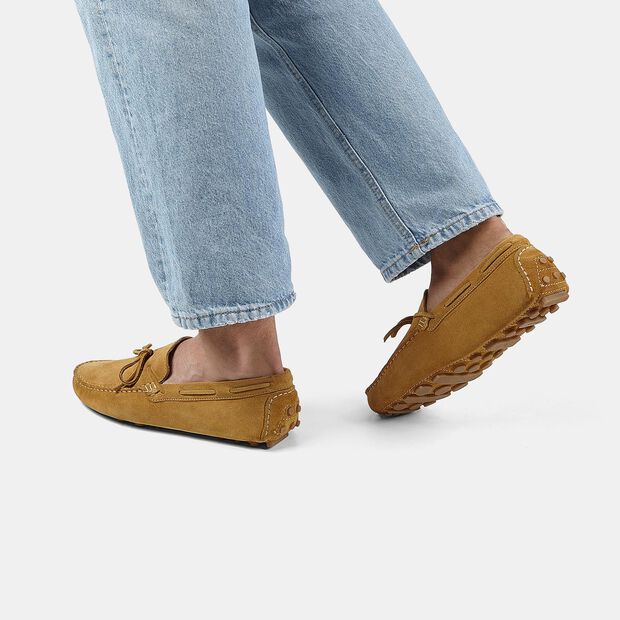 Mocassins en daim comfortables BATA, Jaune