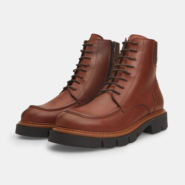 Bottines &agrave; lacets pour femme en cuir, 