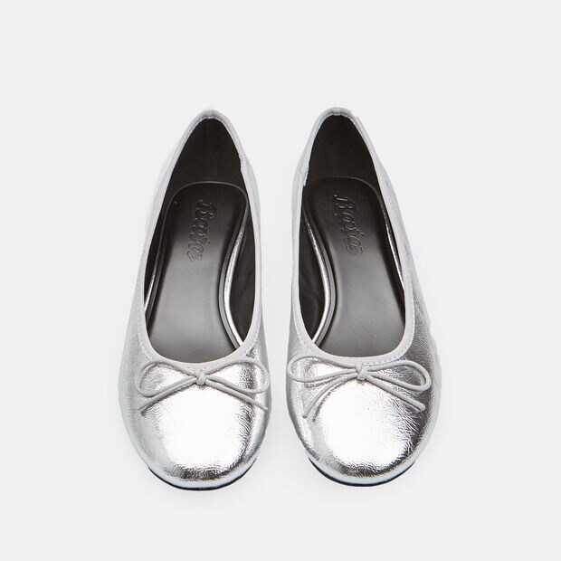 Escarpins pour femme &agrave; talon bas et bout rond avec n&oelig;ud, Argent