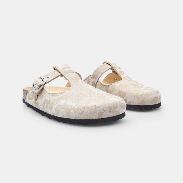 Sandales d'&eacute;t&eacute; d&eacute;contract&eacute;es femme BATA, Beige