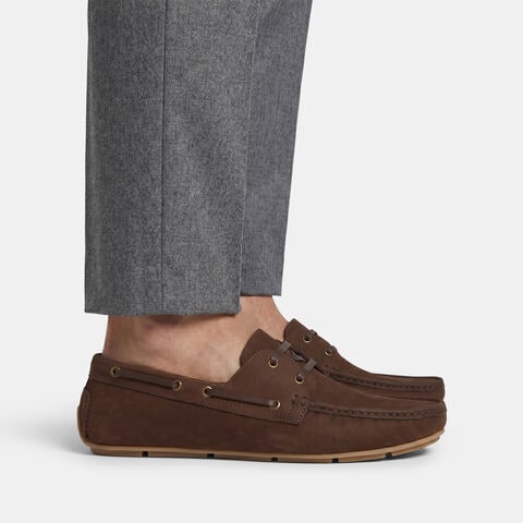 Mocassin mod&egrave;le bateau pour homme en daim Bata, Marron