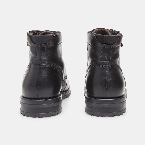 Boots Lac&eacute; en Cuir pour Homme BATA, Noir