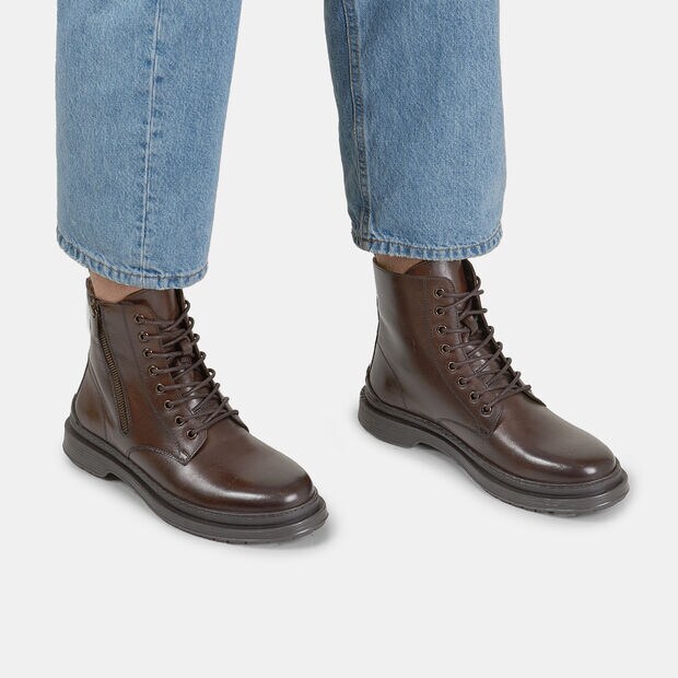 Bottine &agrave; lacets en cuir pour homme Bata, 