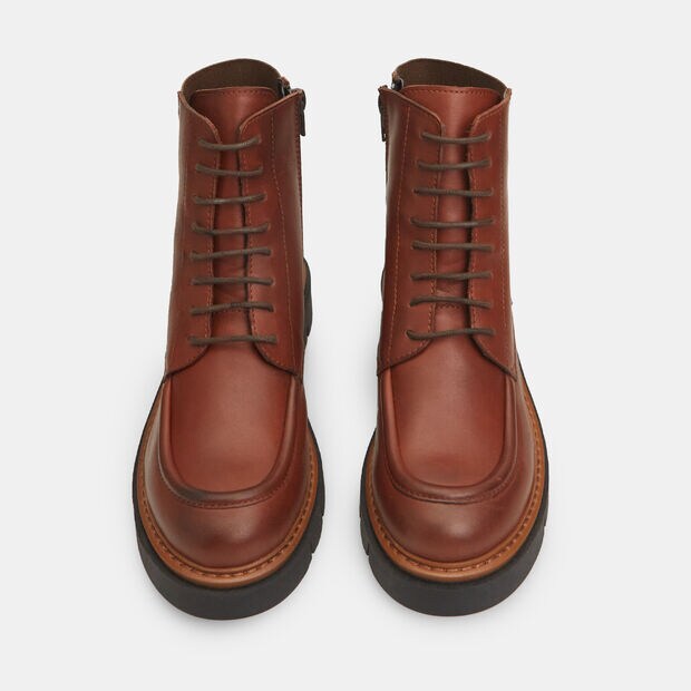 Bottines &agrave; lacets pour femme en cuir, 