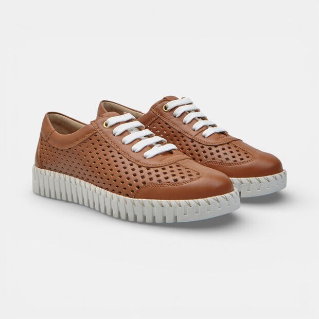 Chaussure &agrave; lacets en cuir ajour&eacute; pour femme Bata, Marron