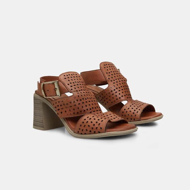 Sandales pour femme en cuir avec talon de 7 cm BATA, Marron