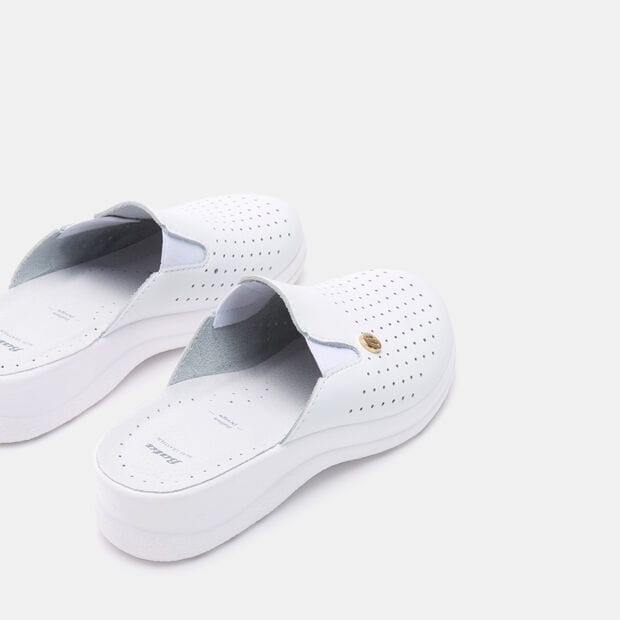 Nu-pieds, Blanc