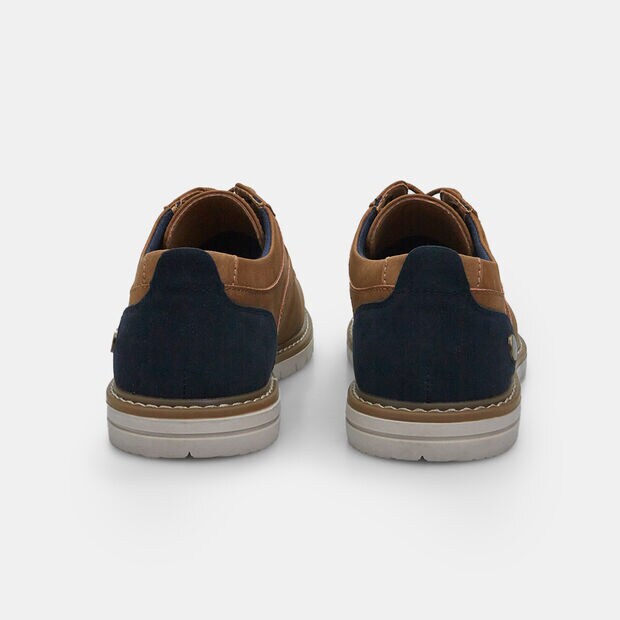 Chaussure &agrave; lacets d&eacute;contract&eacute;e pour homme BATA, Marron