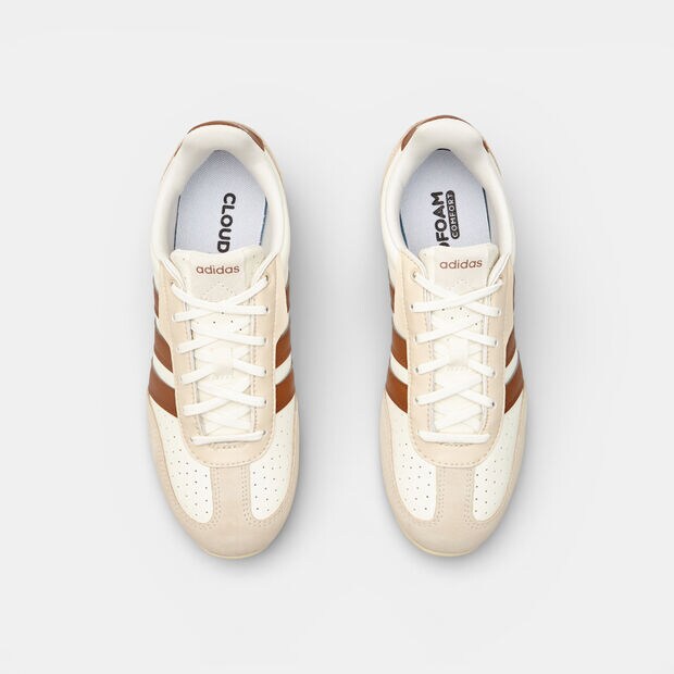 Baskets femme Adidas BARREDA LO, Beige