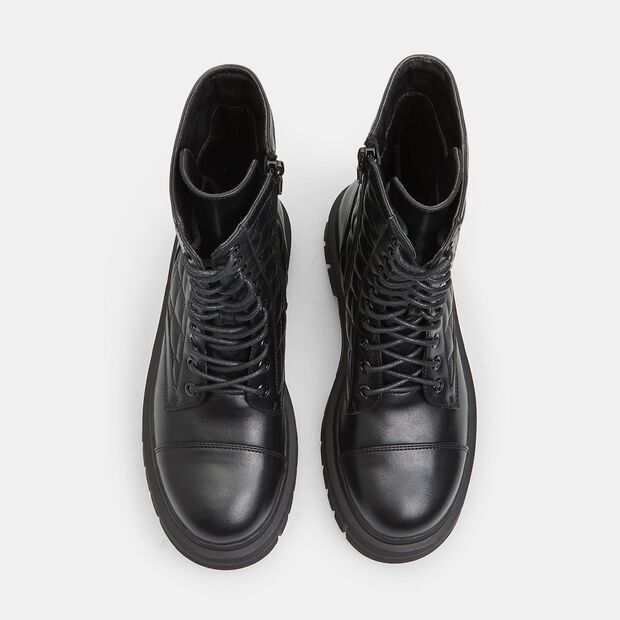 Bottines de femme avec unit&eacute; d'habitation matelass&eacute;e, 