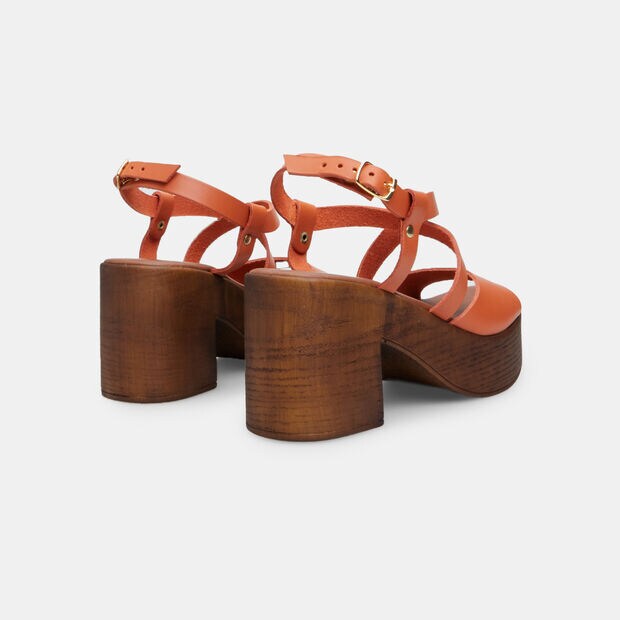 Sandales en cuir pour femme avec talon de 8,5 cm BATA, 