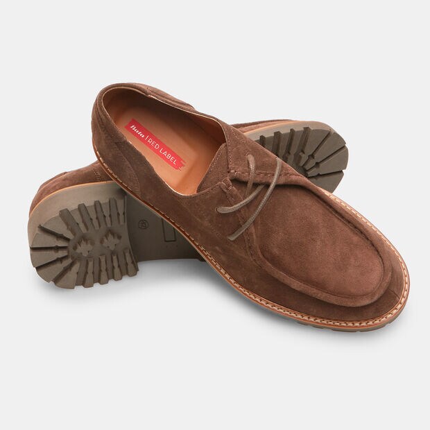 Mocassins pour homme en cuir velours avec semelle simil crant&eacute;e, Marron