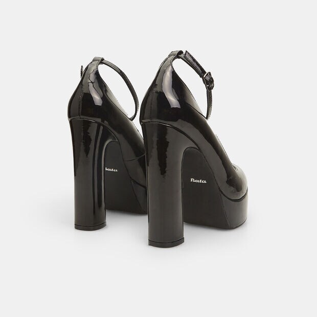 D&eacute;collet&eacute; da donna verniciate con plateau e cinturino, Nero
