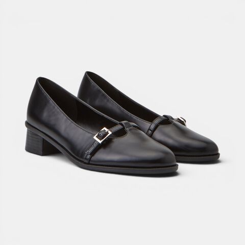 D&eacute;collet&eacute; da donna con tacco block e cinturino Bata, Nero