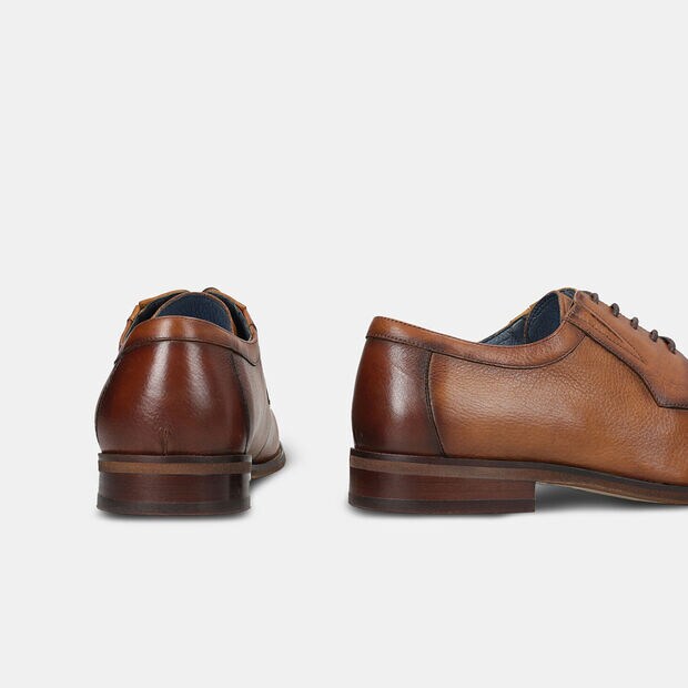 Derby da uomo in pelle, Tan