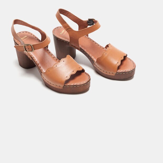 sandali con tacco effetto legno, Marrone