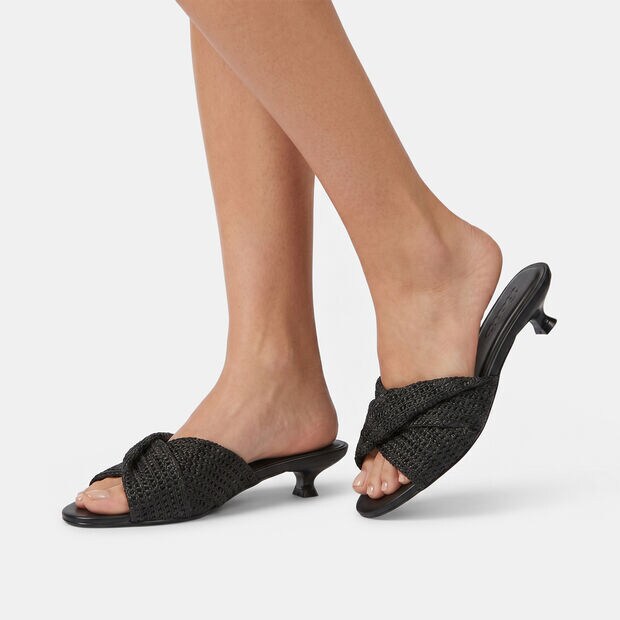 Sandalo da donna Bata con tacco e fascia incrociata, Nero