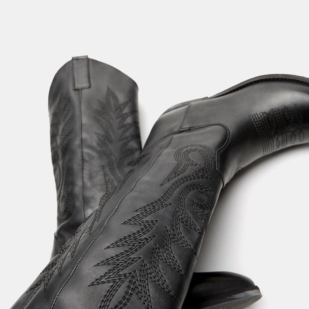 Texani in pelle con cuciture, Nero