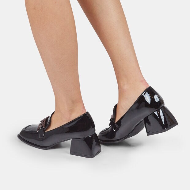 Mocassino da donna con tacco medio, Nero