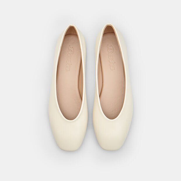 Ballerina flat da donna con punta quadrata, Bianco