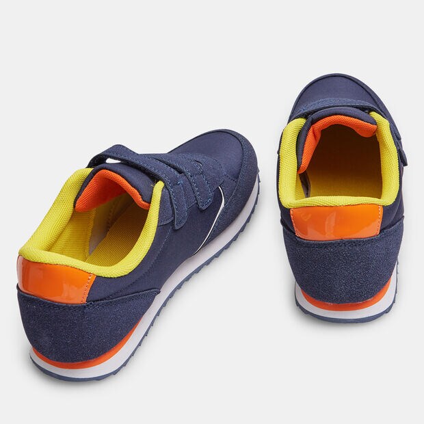 Sneaker con doppio strappo, 