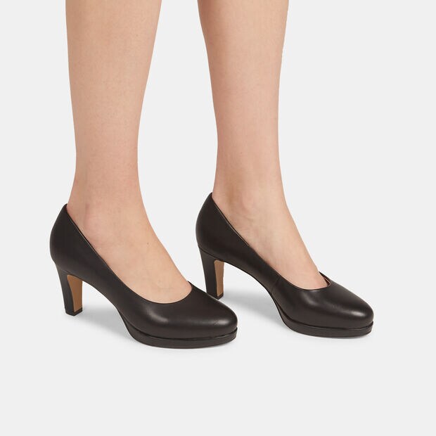 D&eacute;collet&eacute; da donna Bata 24H in pelle , Nero