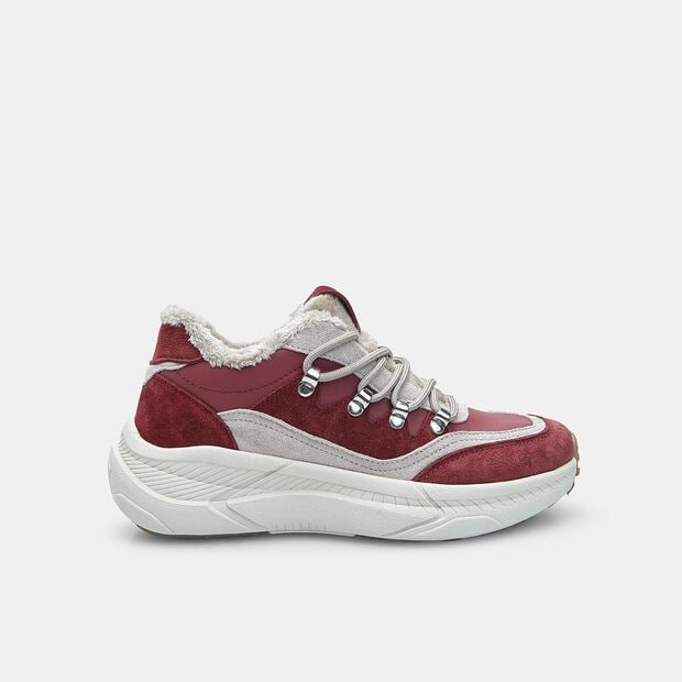 Sneaker outdoor in suede da donna Bata, 