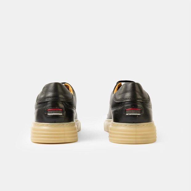 Sneakers in Nabuk da Uomo BATA , Nero