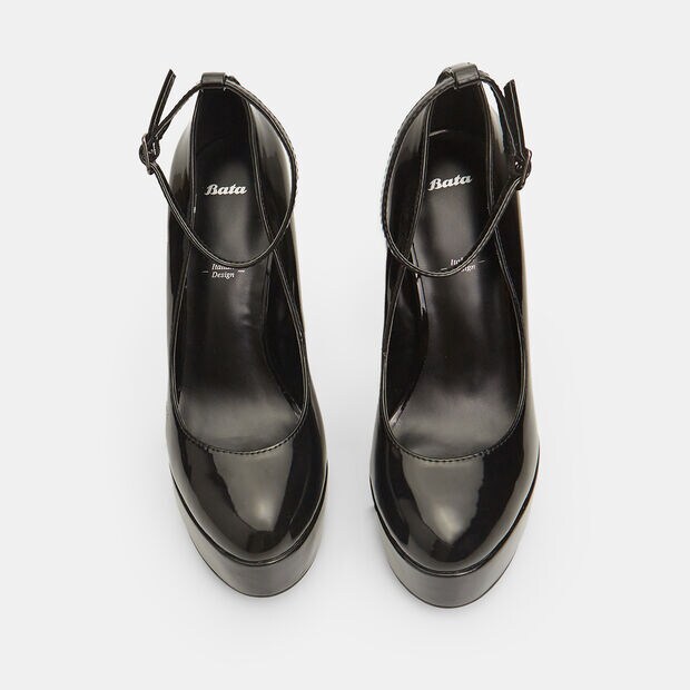 D&eacute;collet&eacute; da donna verniciate con plateau e cinturino, Nero