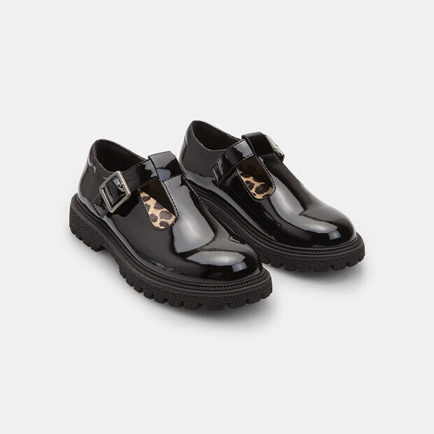 Stylowe buty dla dziewczynek Baťa, czarny