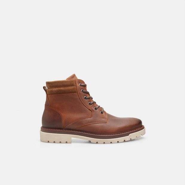 Męskie sk&oacute;rzane buty za kostkę Bata, brązowy