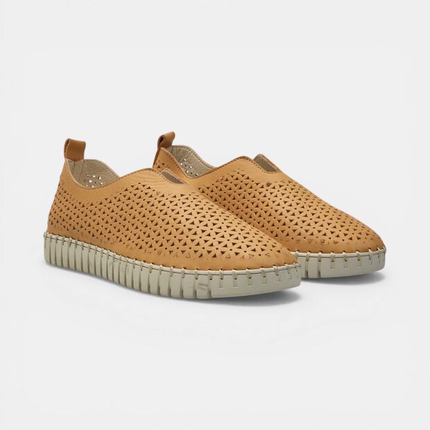 Damskie wsuwane buty Weinbrenner ze sk&oacute;ry, 