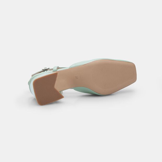 Slingbacki lodičky Bata, zielony