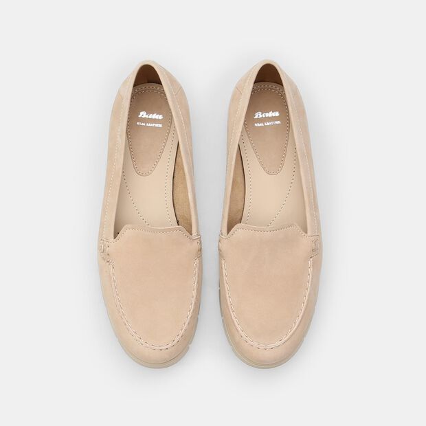 Sk&oacute;rzane damskie loafersy Bata, beżowy